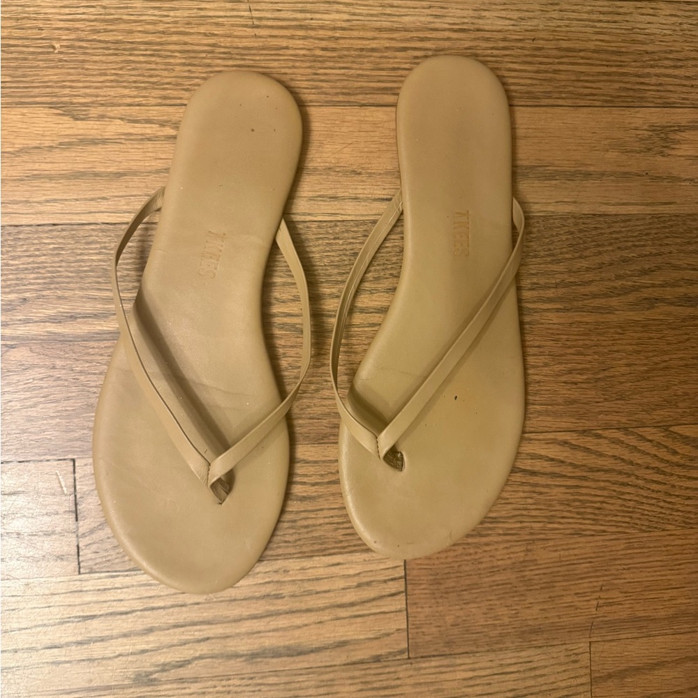 TKEES Nude Leather Flip Flops - Size 8 - Picture 2 of 2